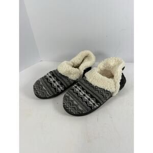 MUK LUKS Women's Magdalena slippers Size 11-12 black and grey knit pattern